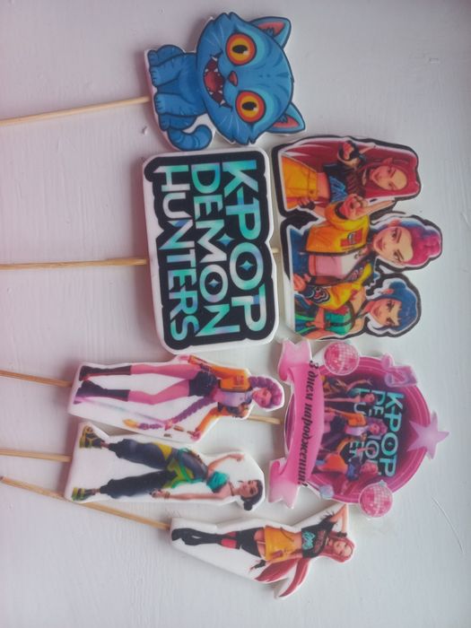 Топери на замовлення, цукрові прикраси для торта, кондитерська сировин