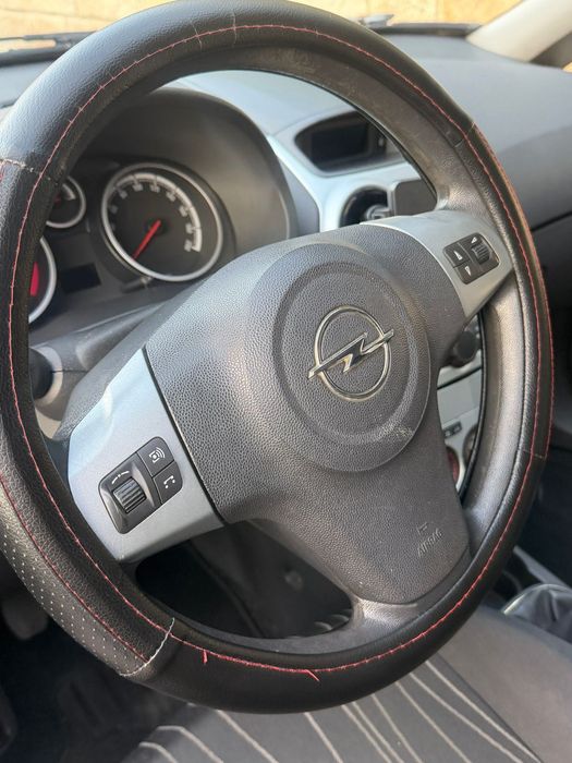 Opel corsa veículo