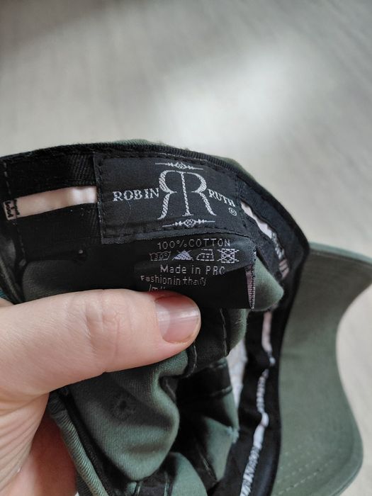 Кепка бейсболка Robin Ruth