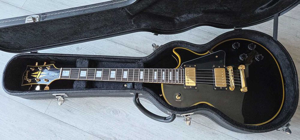 Gitara Les Paul Custom (kopia) plus twardy futerał