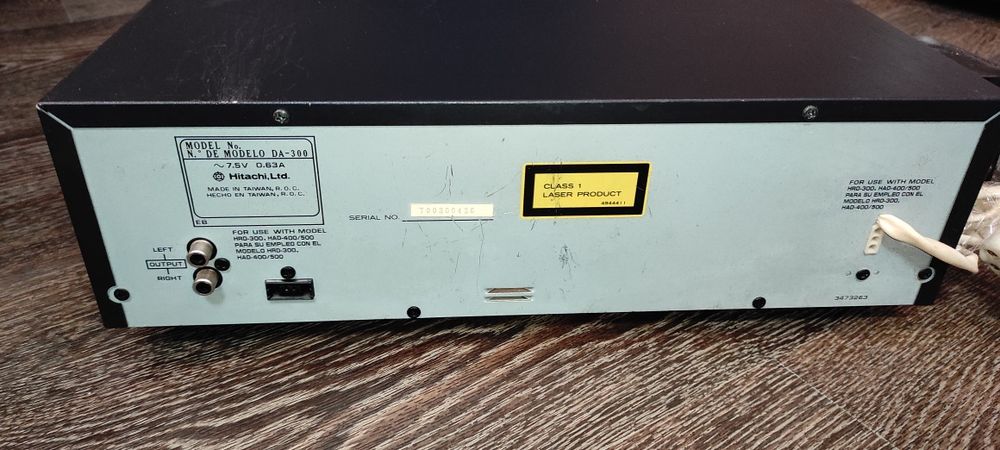 Проигрыватель Hitachi DA -300