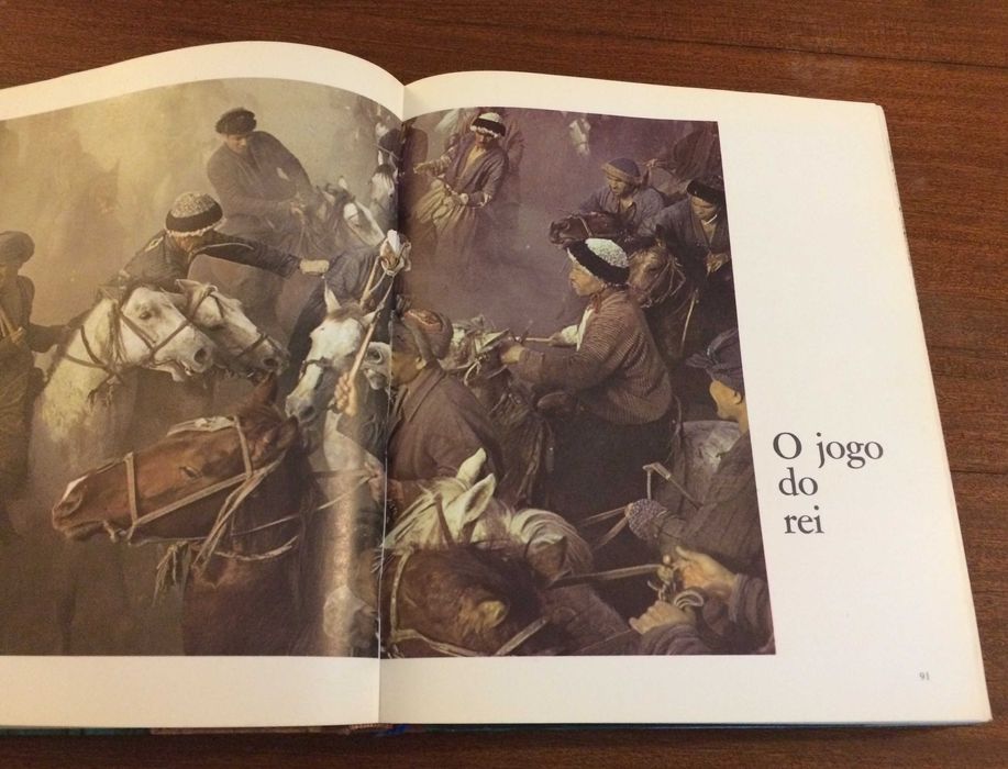 Viagens Sem Fronteiras - Livro capa dura - Seleções do Readers Digest