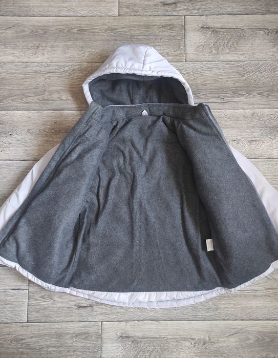 Зимова куртка на 9-10років