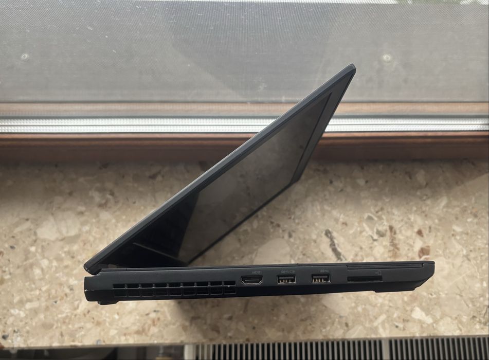 Lenovo P53 Quadro RTX 4000 8Gb i7-9850h 16Gb Ram 256G m2 15.6” ноутбук