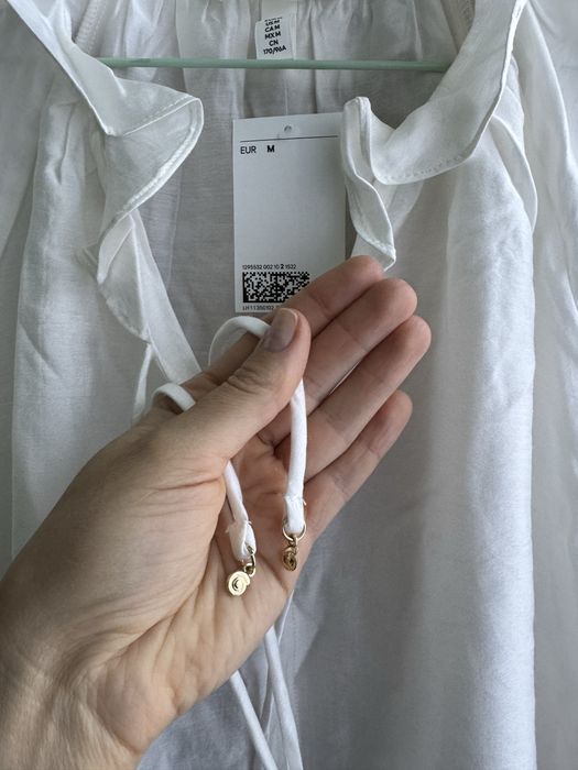 Блуза H&M нова, розмір М, віскоза