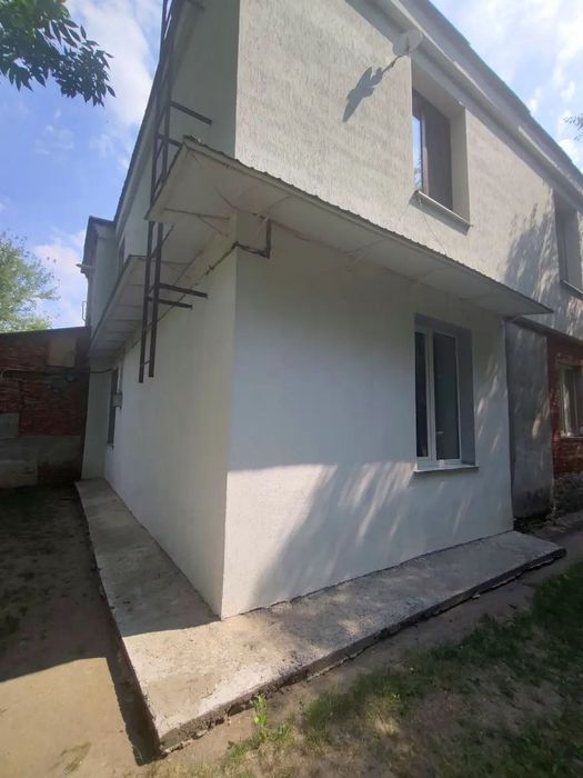 Продаю 1 кімнатну квартиру на вулиці Пластовій