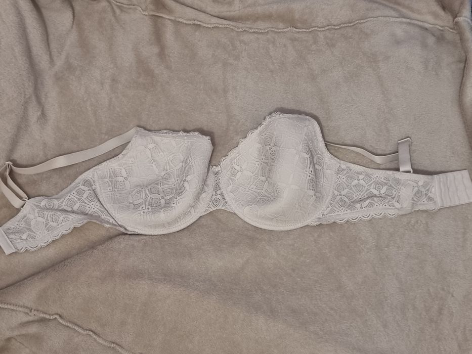 Biustonosz intimissimi nowy 85E