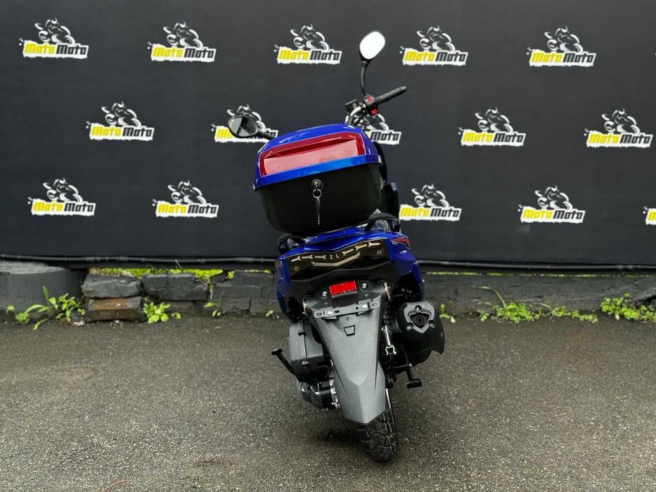 Скутер SPARK SP150S-18