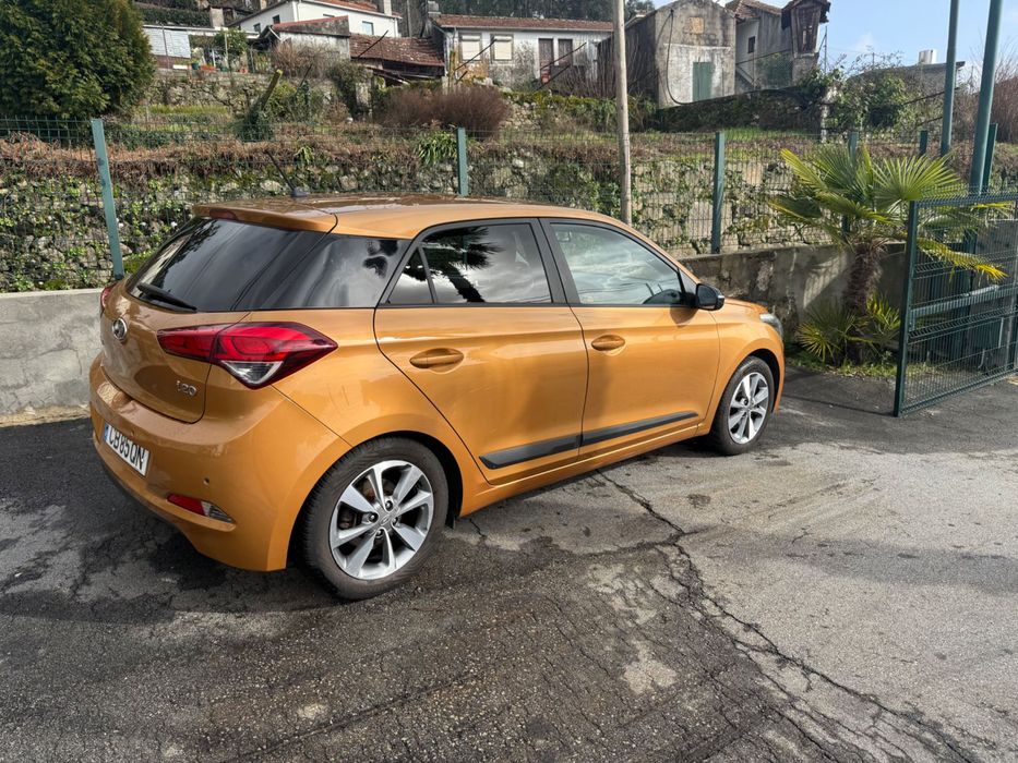 Vende Hunday I20 diesel 1120 cc 03/2016