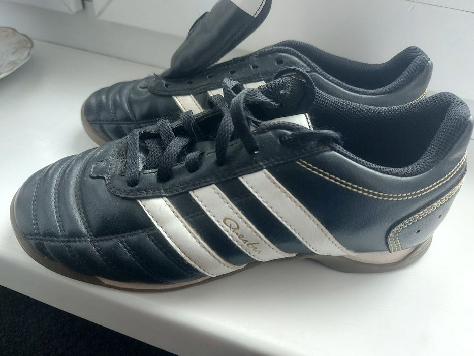 Сороконіжки Adidas, 35