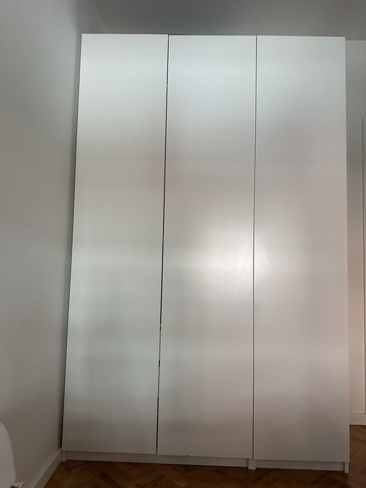 Roupeiro IKEA branco