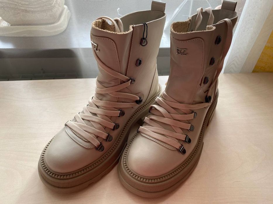 Черевики жіночі EZ