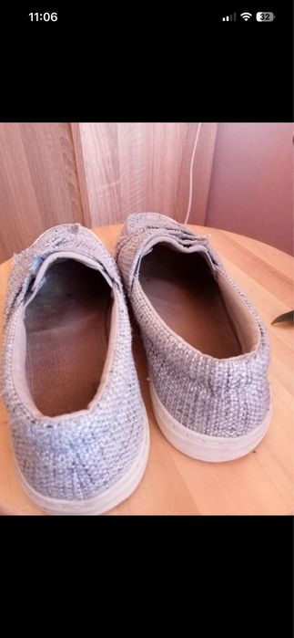 Damskie buty wkładane