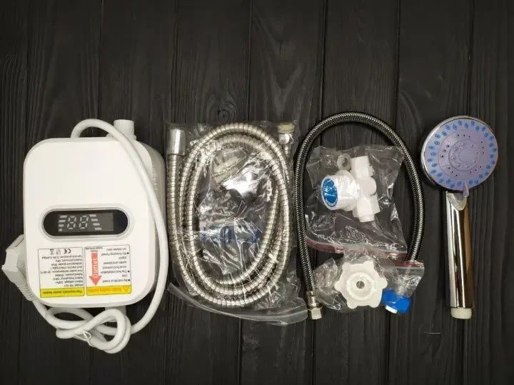 Проточный водонагреватель смеситель душ ванная