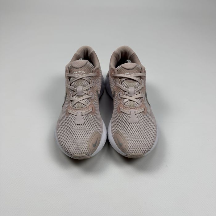 Кросівки Nike Renew Run 2 CU3505-602  39 р 25см