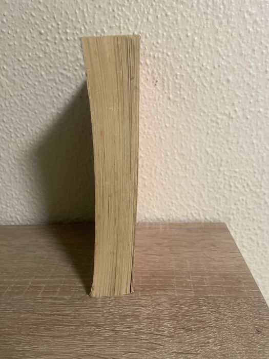 Livro "The Crime of Father Amaro" (O Crime do Padre Amaro) – Eça de Queirós (Ediçã