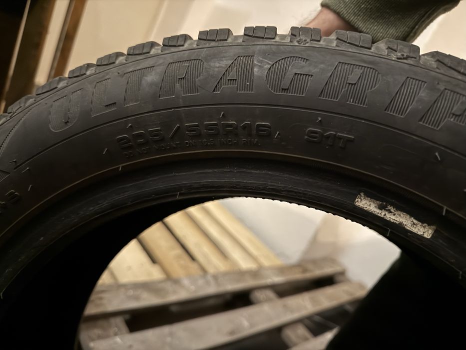 Opony zimowe good year ultra grip 205-55-r16