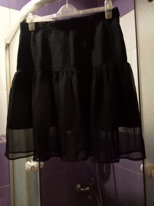 Нарядная шелковая блузка с шифоновыми рукавами и вставкой на груди 52-