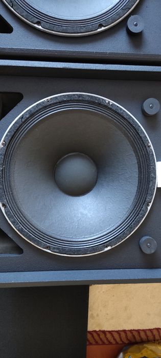 Акустика професійна Peavey UL15