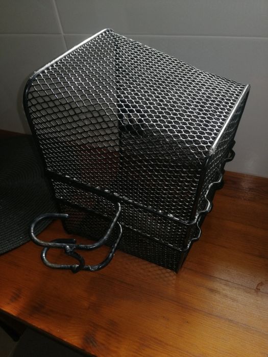 Cesto para bicicleta em ferro