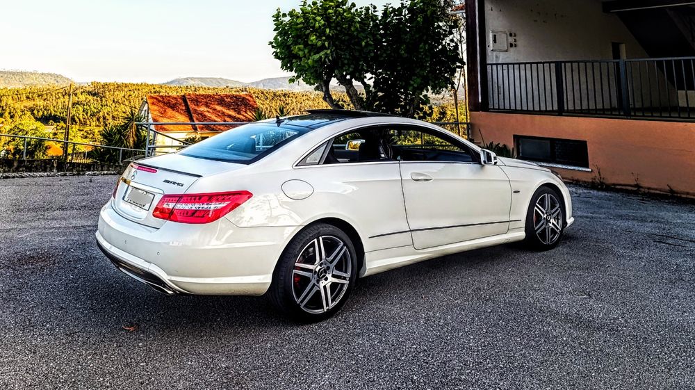 Mercedes E Coupé 2.2 biturbo CDI AMG Skyview
