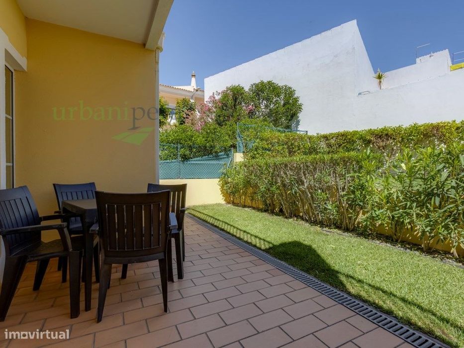 Apartamento T2 — Alcantarilha E Pêra, Faro