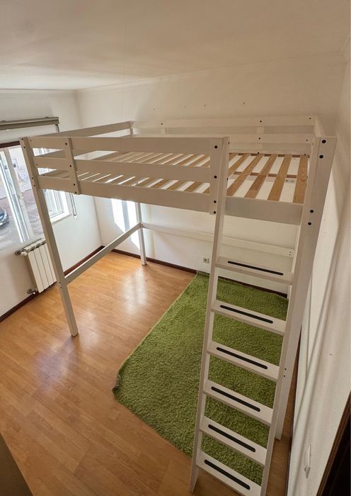 Cama elevada Ikea Stora