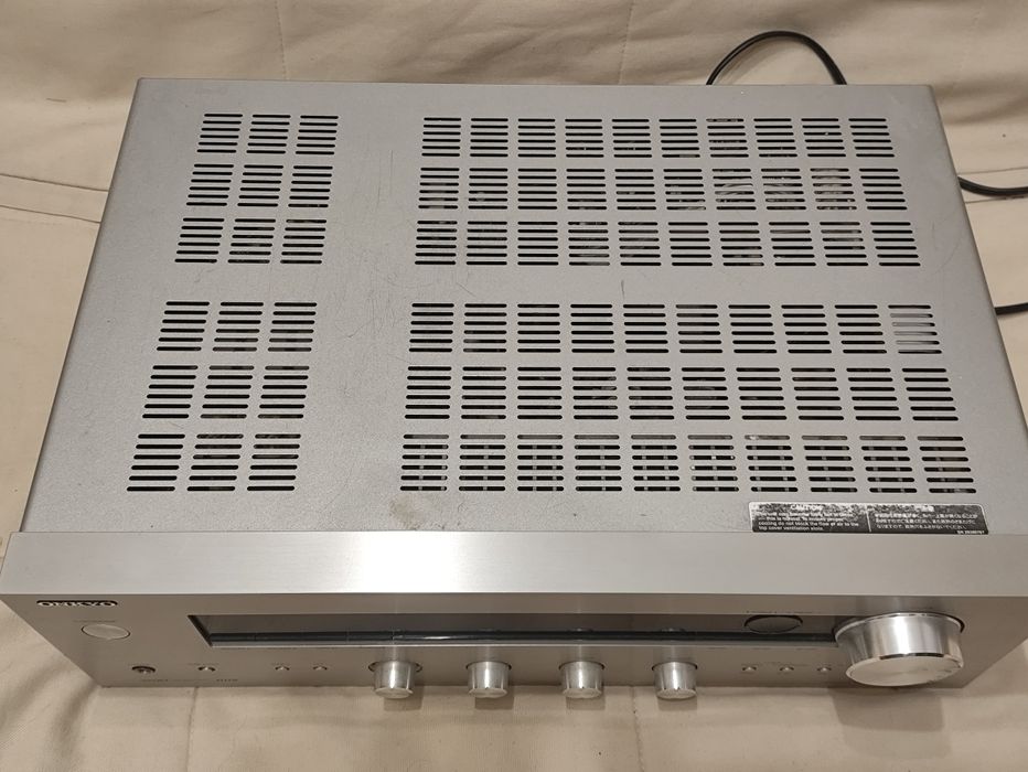 Onkyo TX-8050 amplituner streamer odtwarzacz