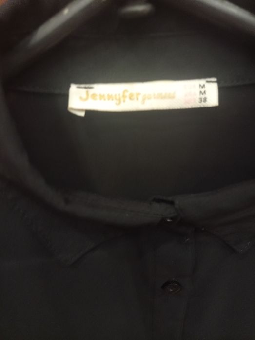 Жіноча гарна сорочка