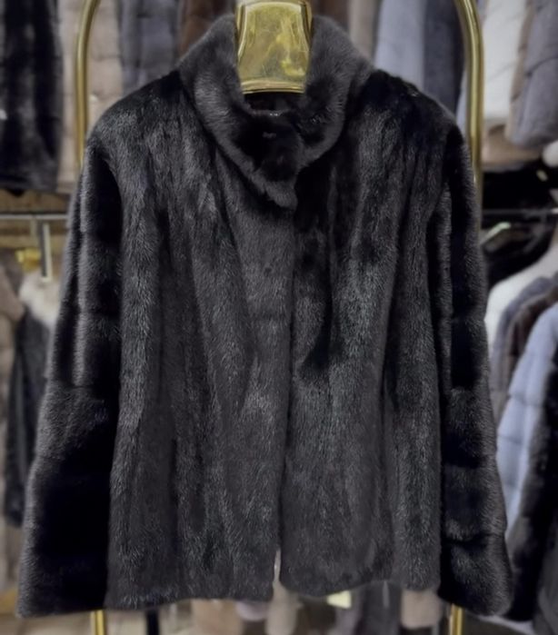 Шуба норковая Шуба норкова