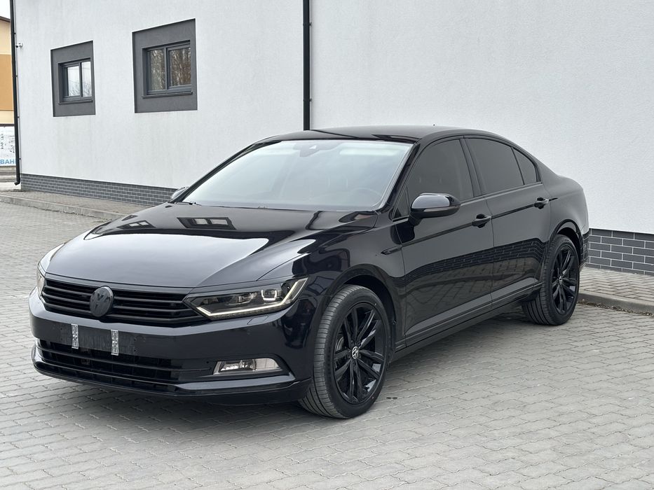 Volkswagen passat black edition