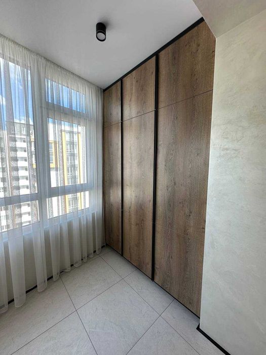 Стильна квартира на Зарічанській, дизайнерський ремонт.