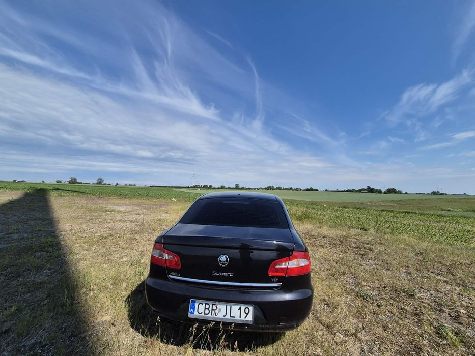 Skoda Superb 2011