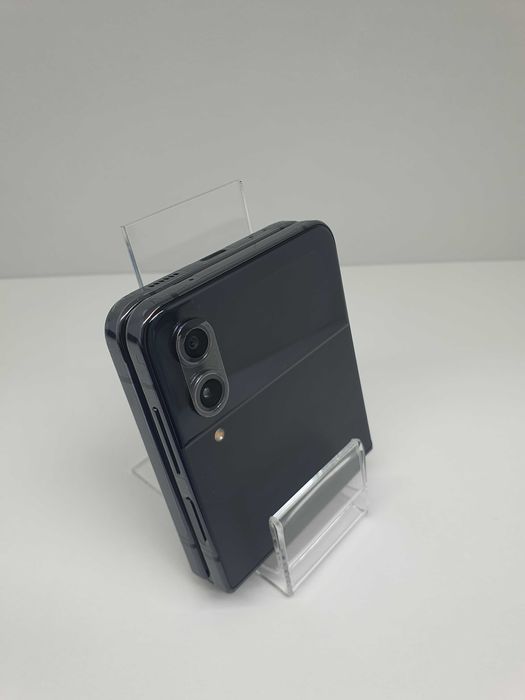 Samsung Galaxy Z Flip4 8 GB / 128 GB 5G, black, GWARANCJA