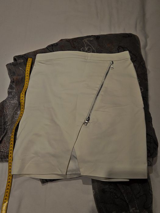 Biala spódnica XS/S