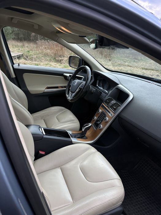 Volvo xc60 2.0 benzyna