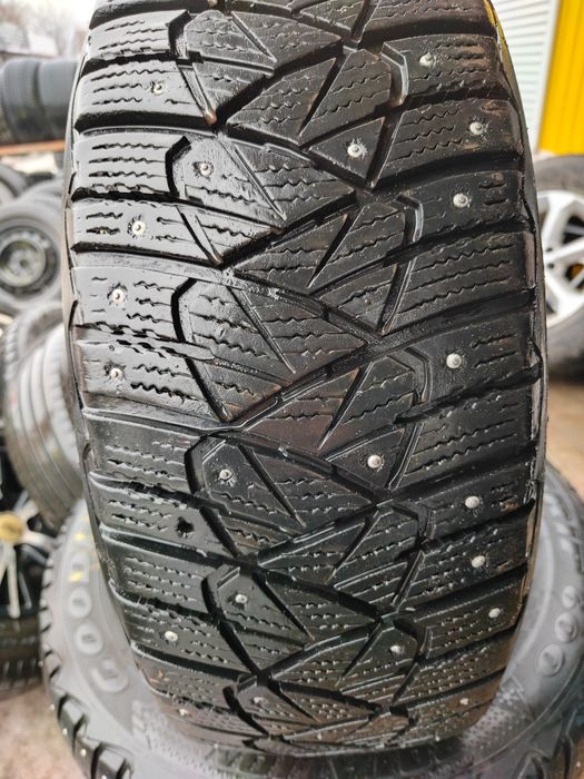 Шины 205/60/16 Good Year UltraGrip 600