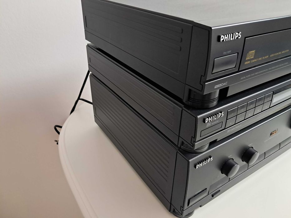 Вінтажний музичний центр Philips FT-261  FA-261 та CD плеер