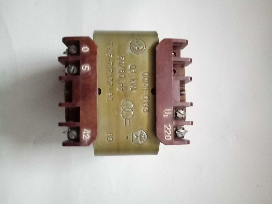 Трансформатор ОСМ1-0,1У3, 220/5, 42 В