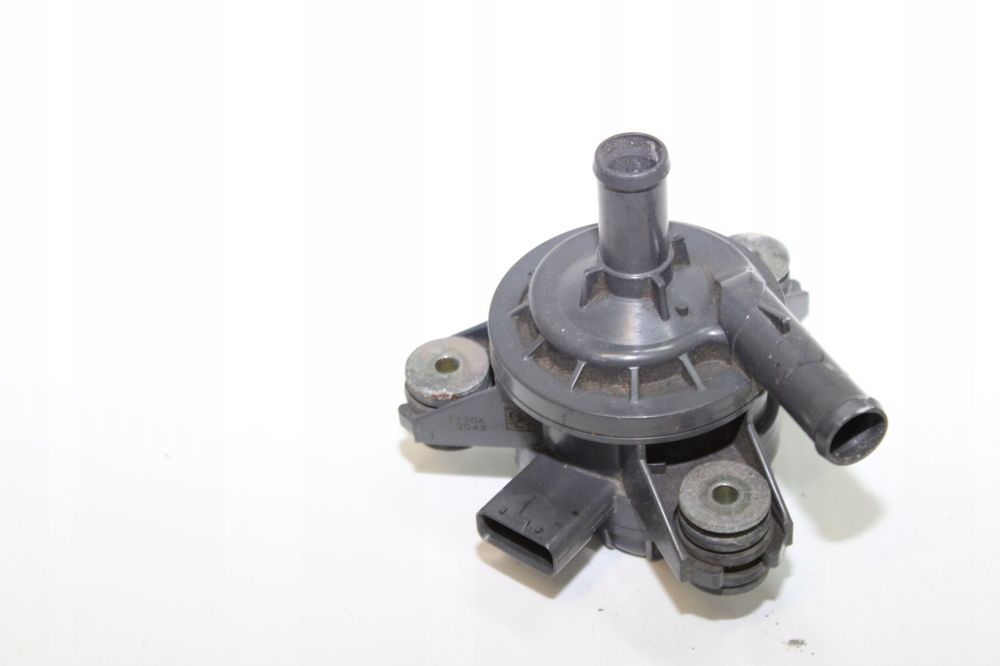DODATKOWA POMPA WODY TOYOTA PRIUS III G9040-47090 2009-