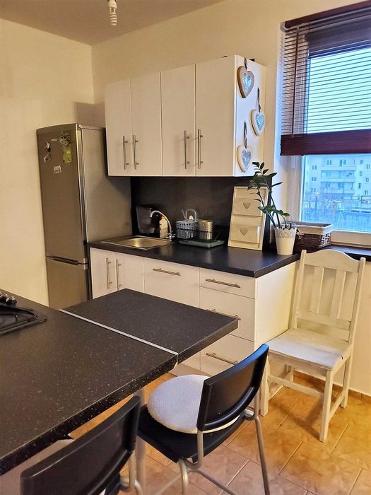 37 m2 ul. Krzywda 19 *2 miejsca postojowe w cenie *zamknięte osiedle