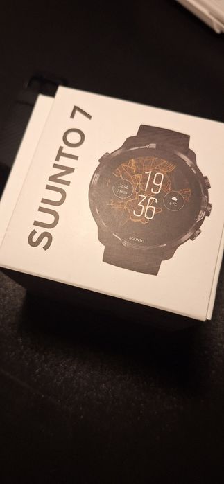 Suunto 7 AMOLED (NFC, compatível com Android e iOS)
