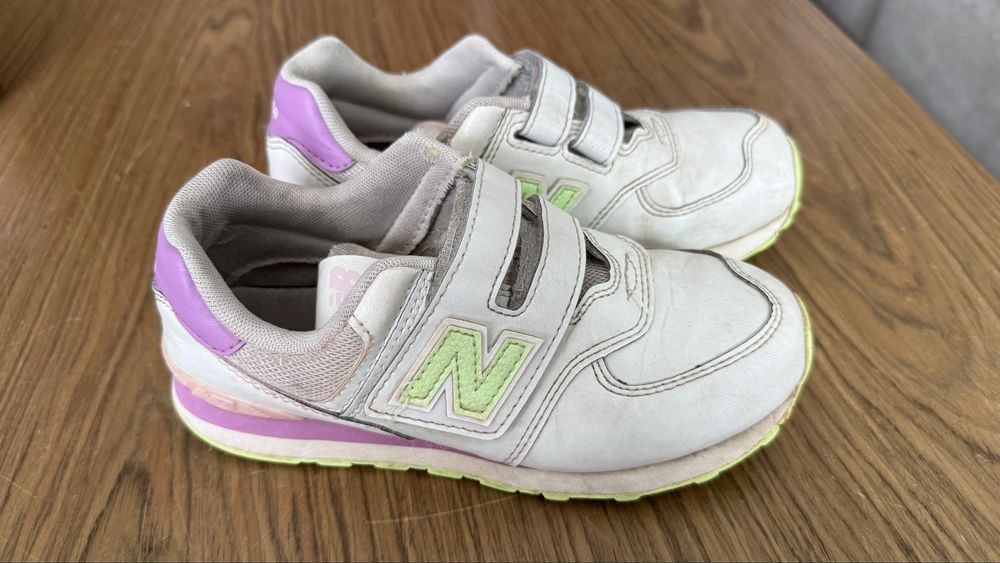 Buty new balance rozmiar 33 dla dziewczynki