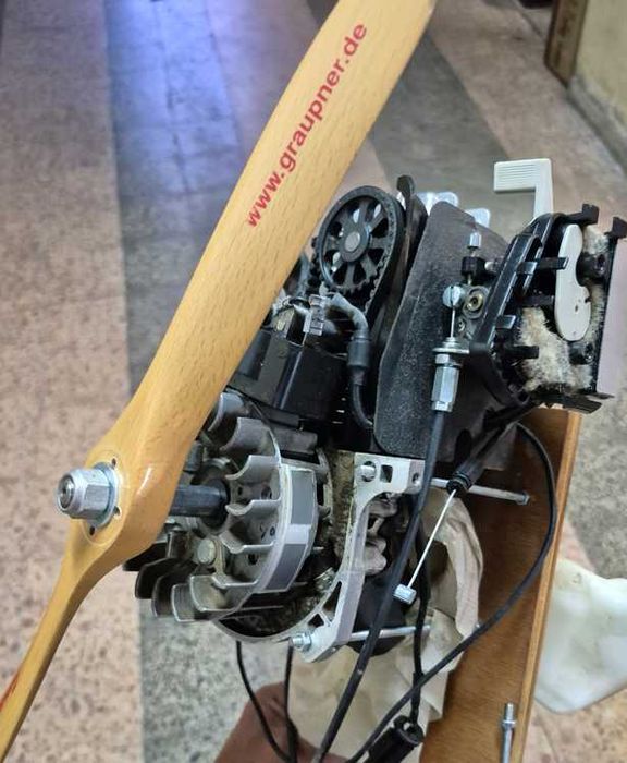 Motor 4T p/ Aeromodelismo RC e outros Projetos (50€)