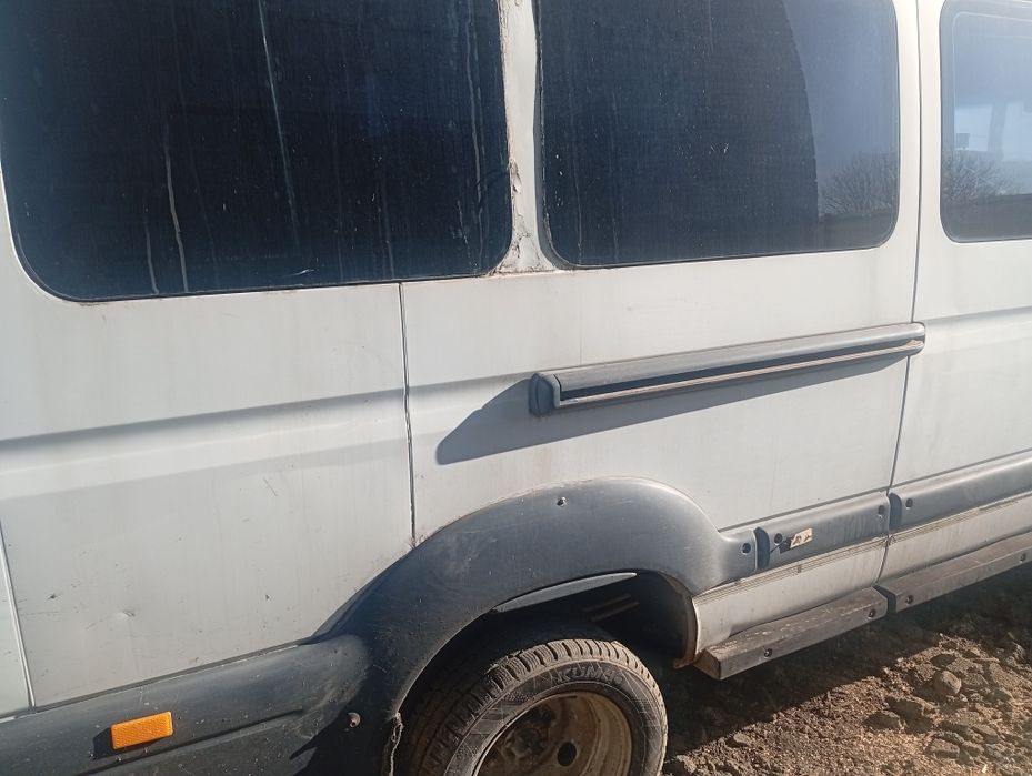 Продається міст коробка renault mascott т 2003 рік