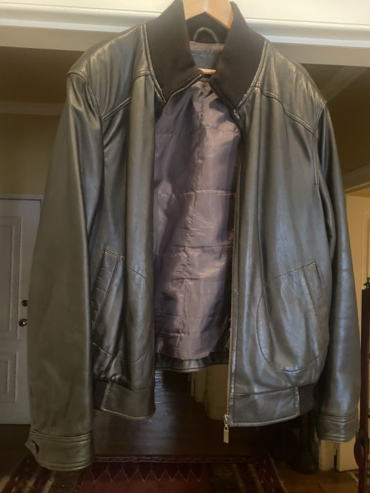 Blusão de couro castanho