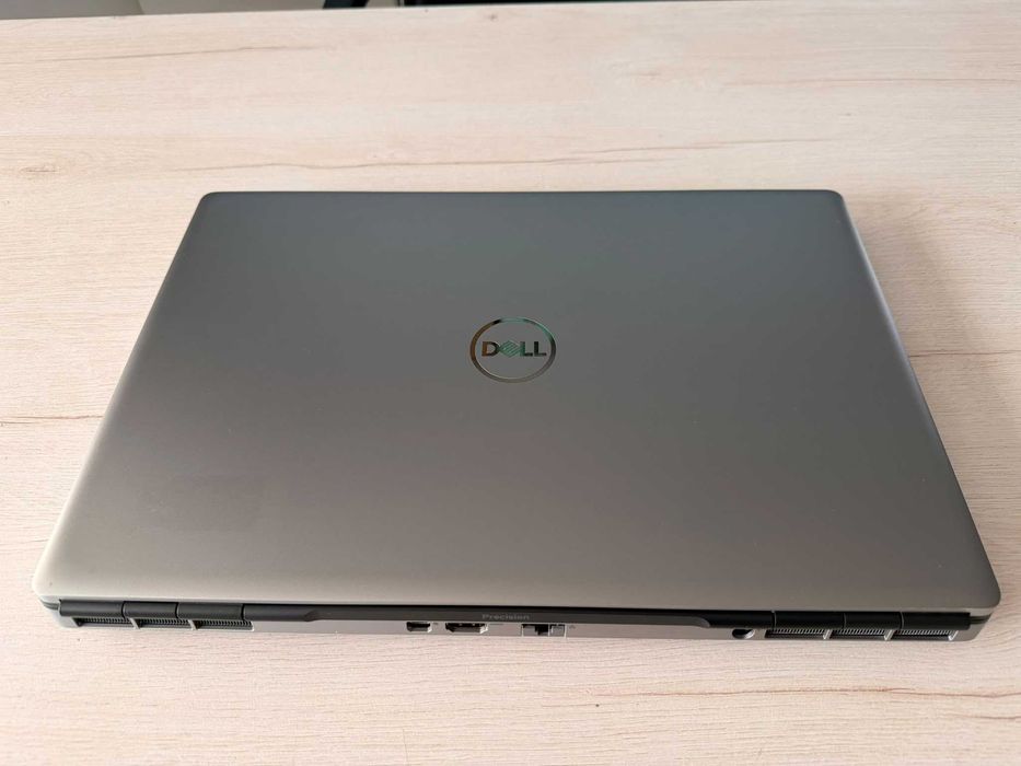 Dell Precision 7550, intel i9, 32gb ram, NVidia RTX 6GB, Full HD, SSD, Win 11 PRO