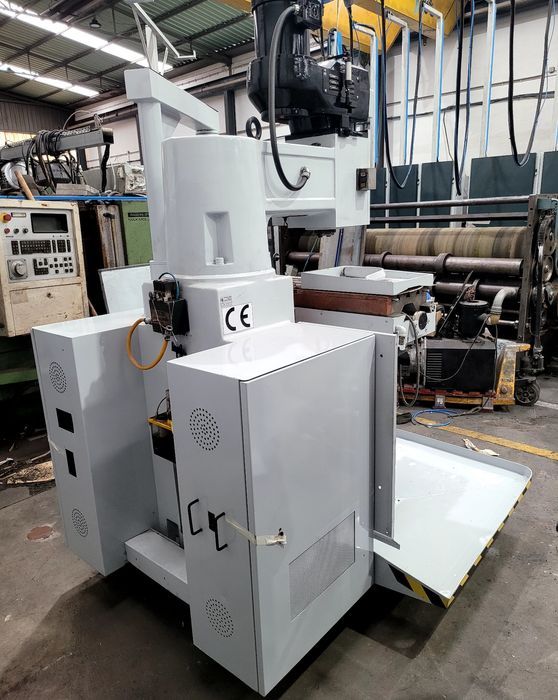 Fresadora CNC Revisionada