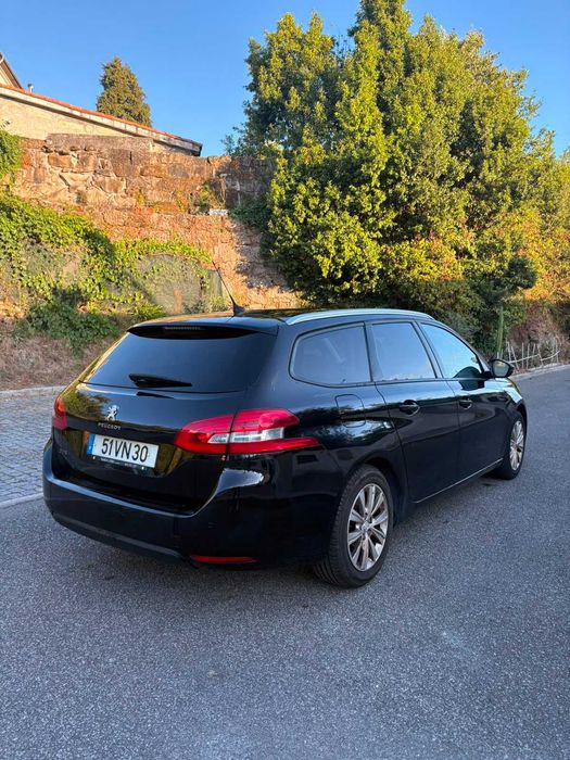 Peugeot 308 SW 1.5 BLUEHDI ALLURE
