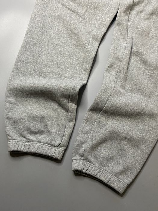 Дуже широкі сірі штани Nike sweatpants